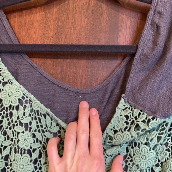 Free People top lace back long sleeve - Picture 12 of 12